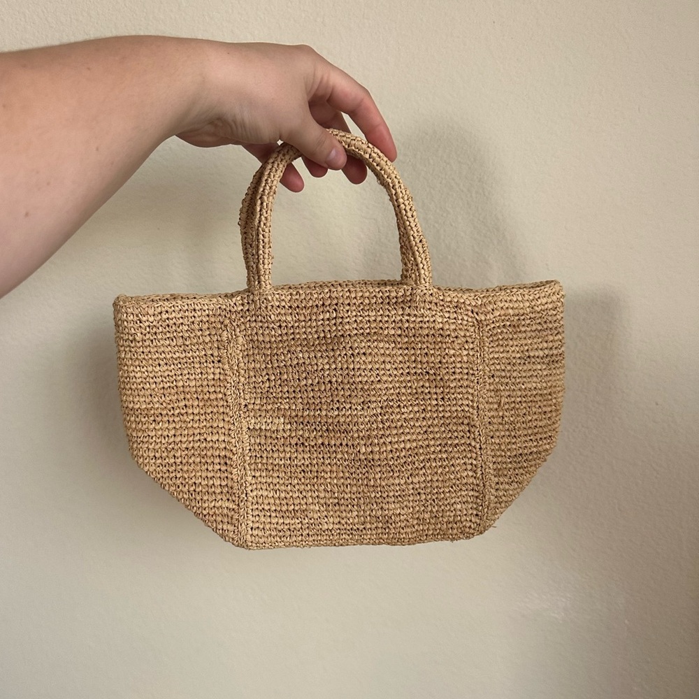 Woven Straw Tote Bag in Natural - Lightweight Summer Handbag - Picture 9 of 16